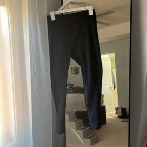 Buffbunny black leggings